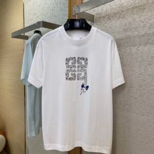 GIVENCHY T-SHIRT